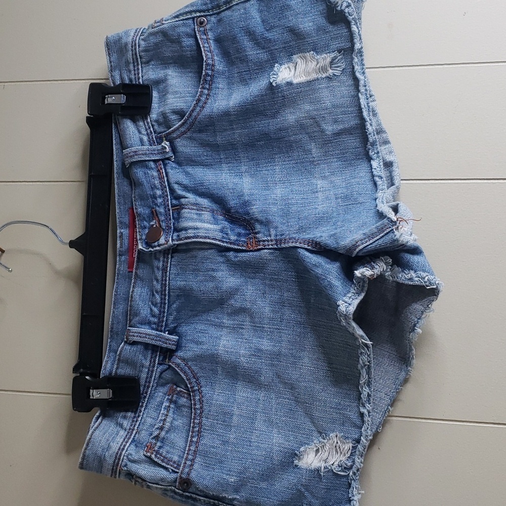 Forever 21 Light Wash Shorty Short Jean Frayed shorts - Picture 4 of 6